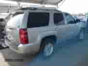 2007 Chevrolet Tahoe LTZ with VIN 1GNFC13077R421391, listed as a IAAI auction lot 39586272 with 235,485 mi miles and . Bid and sale history available at DreamBid. Image 4.