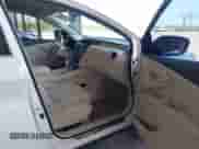 2015 Nissan Murano SV с VIN 5N1AZ2MG9FN280084, выставлен на аукционе IAAI как лот 43040469 с пробегом 160 061 миль миль и . История ставок и продаж доступна на DreamBid. Изображение 5.