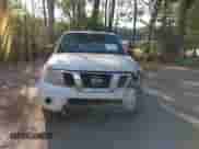 2017 Nissan Frontier SV z VIN 1N6AD0EV0HN738650, wystawiony jako IAAI lot #43083511 z przebiegiem 116 840 mil mil oraz . Historia ofert i sprzedaży dostępna na DreamBid. Obrazek 12.