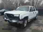 2005 Chevrolet Avalanche Z71 с VIN 3GNEK12Z65G200232, выставлен на аукционе IAAI как лот 41128043 с пробегом 173 874 миль миль и . История ставок и продаж доступна на DreamBid. Изображение 2.