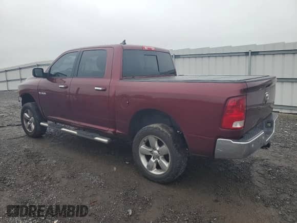 2018 Ram 1500 Big Horn z VIN 1C6RR6LG7JS245335, wystawiony jako Copart lot #61217115 z przebiegiem 134 442 mil mil oraz Szkoda całkowita • Salvage title. Historia ofert i sprzedaży dostępna na DreamBid. Obrazek 2.