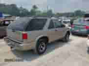 2000 Chevrolet Blazer LS с VIN 1GNCS18W8YK215154, выставлен на аукционе IAAI как лот 42072814 с пробегом 176 064 миль миль и . История ставок и продаж доступна на DreamBid. Изображение 4.