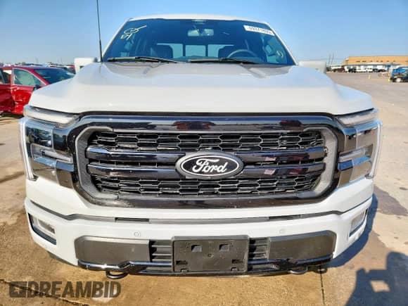 2024 Ford F-150 Lariat с VIN 1FTFW5L53RFC19395, выставлен на аукционе Copart как лот 69371805 с пробегом 11 638 миль миль и Чистый • Clean title. История ставок и продаж доступна на DreamBid. Изображение 5.