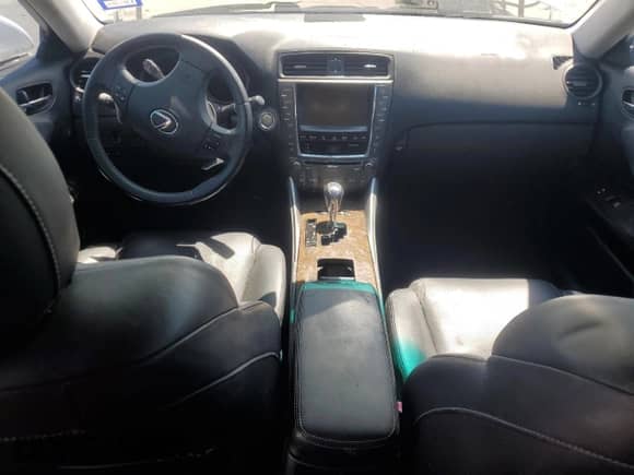 2009 Lexus IS 250 z VIN JTHBK262X95100709, wystawiony jako Copart lot #70694915 z przebiegiem 128 828 mil mil oraz Szkoda całkowita • Salvage title. Historia ofert i sprzedaży dostępna na DreamBid. Obrazek 8.