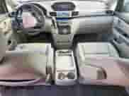 2013 Honda Odyssey EX-L z VIN 5FNRL5H66DB023178, wystawiony jako Copart lot #71291035 z przebiegiem 200 364 mil mil oraz Szkoda całkowita • Salvage title. Historia ofert i sprzedaży dostępna na DreamBid. Obrazek 8.