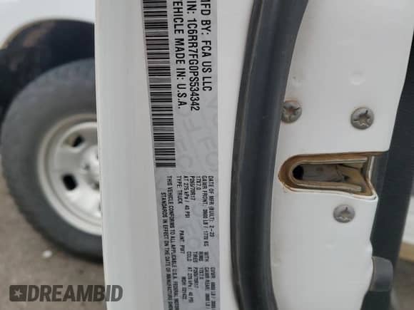 2023 Ram 1500 Tradesman z VIN 1C6RR7FG0PS534342, wystawiony jako Copart lot #65771685 z przebiegiem 100 113 mil mil oraz Czysty tytuł • Clean title. Historia ofert i sprzedaży dostępna na DreamBid. Obrazek 12.