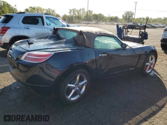 2007 Saturn Sky with VIN 1G8MB35B77Y110864, listed as a Copart auction lot 71261295 with 36,237 mi miles and Clean title. Bid and sale history available at DreamBid. Image 3.