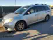 2013 Honda Odyssey EX-L z VIN 5FNRL5H63DB042917, wystawiony jako Copart lot #86450745 z przebiegiem 223 098 mil mil oraz Szkoda całkowita • Salvage title. Historia ofert i sprzedaży dostępna na DreamBid. Obrazek 1.