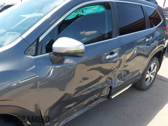 2021 Subaru Ascent Touring с VIN 4S4WMARD8M3404335, выставлен на аукционе IAAI как лот 43103318 с пробегом 40 161 миль миль и . История ставок и продаж доступна на DreamBid. Изображение 6.