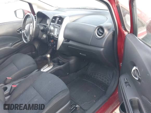 2016 Nissan Note S Plus z VIN 3N1CE2CP1GL358176, wystawiony jako IAAI lot #42968116 z przebiegiem 157 781 mil mil oraz . Historia ofert i sprzedaży dostępna na DreamBid. Obrazek 5.