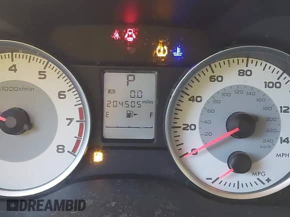 2013 Subaru Impreza Premium с VIN JF1GPAC66DH826297, выставлен на аукционе IAAI как лот 43320105 с пробегом 204 505 миль миль и . История ставок и продаж доступна на DreamBid. Изображение 7.