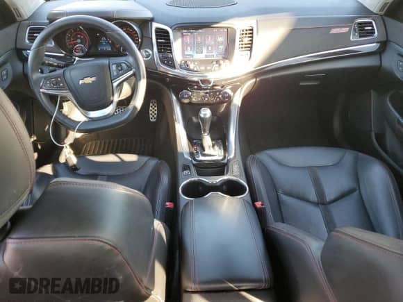 2014 Chevrolet SS z VIN 6G3F15RW0EL941873, wystawiony jako Copart lot #87010605 z przebiegiem 161 162 mil mil oraz Szkoda całkowita • Salvage title. Historia ofert i sprzedaży dostępna na DreamBid. Obrazek 8.