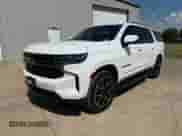 2022 Chevrolet Suburban RST с VIN 1GNSKEKD3NR218993, выставлен на аукционе Copart как лот 67100695 с пробегом 44 452 миль миль и Чистый • Clean title. История ставок и продаж доступна на DreamBid. Изображение 2.