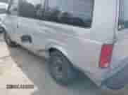 2000 Chevrolet Astro с VIN 1GNDM19W1YB219270, выставлен на аукционе IAAI как лот 42053149 с пробегом 202 254 миль миль и . История ставок и продаж доступна на DreamBid. Изображение 6.