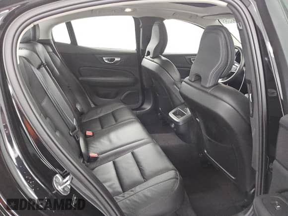 2024 Volvo S60 Plus Dark Theme z VIN 7JRL12FL4RG290255, wystawiony jako Copart lot #71769795 z przebiegiem 23 069 mil mil oraz Czysty tytuł • Clean title. Historia ofert i sprzedaży dostępna na DreamBid. Obrazek 10.