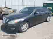 2009 Hyundai Genesis with VIN KMHGC46E59U061085, listed as a IAAI auction lot 42809791 with 179,766 mi miles and . Bid and sale history available at DreamBid. Image 2.