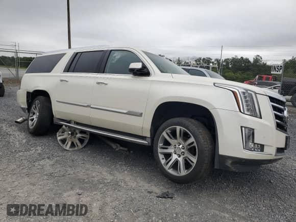 2015 Cadillac Escalade ESV Luxury с VIN 1GYS4HKJ2FR274106, выставлен на аукционе Copart как лот 66083875 с пробегом 194 592 миль миль и Списание • Salvage title. История ставок и продаж доступна на DreamBid. Изображение 4.