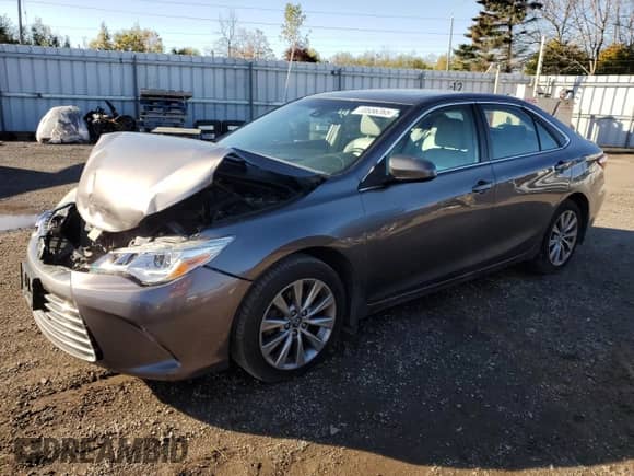 2016 Toyota Camry XLE with VIN 4T1BK1FK8GU576211, listed as a Copart auction lot 70556265 with 214,332 mi miles and Salvage title. Bid and sale history available at DreamBid. Image 1.