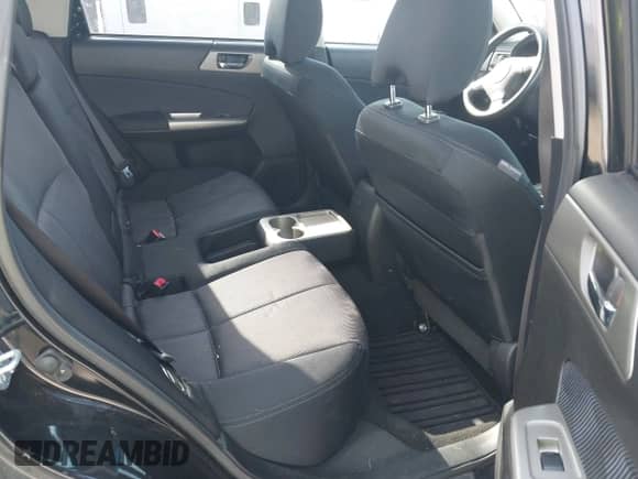 2009 Subaru Forester X with VIN JF2SH636X9H724704, listed as a IAAI auction lot 43352392 with 156,966 mi miles and . Bid and sale history available at DreamBid. Image 8.