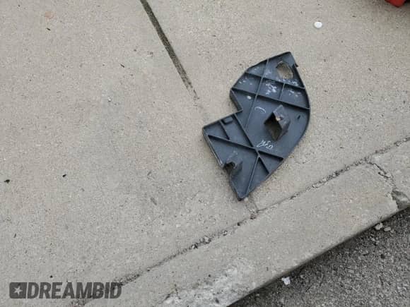 2012 Cadillac Escalade Luxury с VIN 1GYS4BEF6CR121227, выставлен на аукционе Copart как лот 61399545 с пробегом 121 638 миль миль и Списание • Salvage title. История ставок и продаж доступна на DreamBid. Изображение 13.