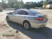 2015 Toyota Camry LE z VIN 4T4BF1FKXFR503561, wystawiony jako Copart lot #84808195 z przebiegiem 77 347 mil mil oraz Szkoda całkowita • Salvage title. Historia ofert i sprzedaży dostępna na DreamBid. Obrazek 2.