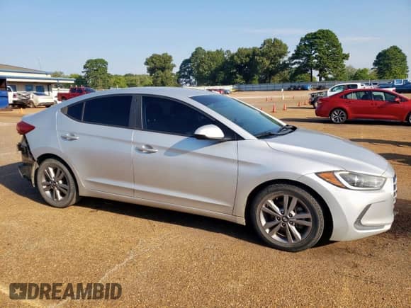 2018 Hyundai Elantra Limited with VIN KMHD84LF4JU513601, listed as a Copart auction lot 80279835 with 136,507 mi miles and Salvage title. Bid and sale history available at DreamBid. Image 4.