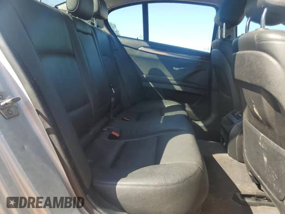 2015 BMW 5 Series 535i с VIN WBA5B1C58FD918350, выставлен на аукционе Copart как лот 72047775 с пробегом 135 698 миль миль и Списание • Salvage title. История ставок и продаж доступна на DreamBid. Изображение 10.