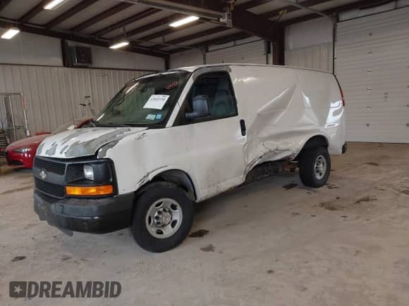 2009 Chevrolet Express Cargo с VIN 1GCGG25C691137038, выставлен на аукционе IAAI как лот 42602538 с пробегом 200 648 миль миль и . История ставок и продаж доступна на DreamBid. Изображение 17.