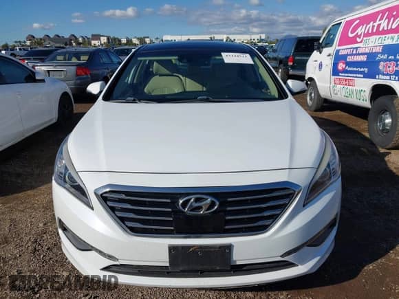 2015 Hyundai Sonata Sport z VIN 5NPE34AF4FH153984, wystawiony jako IAAI lot #43444521 z przebiegiem 124 295 mil mil oraz . Historia ofert i sprzedaży dostępna na DreamBid. Obrazek 12.