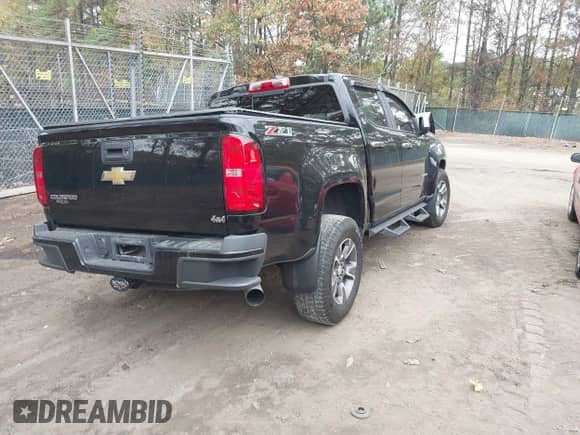 2016 Chevrolet Colorado 4WD Z71 with VIN 1GCPTDE17G1376312, listed as a IAAI auction lot 40862063 with 126,607 mi miles and . Bid and sale history available at DreamBid. Image 4.