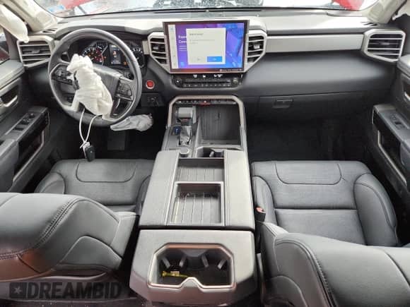 2022 Toyota Tundra Limited with VIN 5TFJA5DB2NX001546, listed as a Copart auction lot 84411785 with 32,693 mi miles and Salvage title. Bid and sale history available at DreamBid. Image 8.