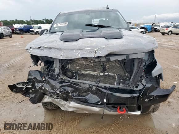 2024 Chevrolet Silverado 1500 ZR2 с VIN 3GCUDHE84RG240440, выставлен на аукционе Copart как лот 56743275 с пробегом Не указан миль и Списание • Salvage title. История ставок и продаж доступна на DreamBid. Изображение 5.