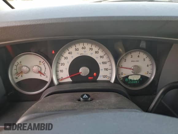 2006 Dodge Durango SLT with VIN 1D4HB48N36F151265, listed as a Copart auction lot 62927174 with 250,091 mi miles and Salvage title. Bid and sale history available at DreamBid. Image 9.