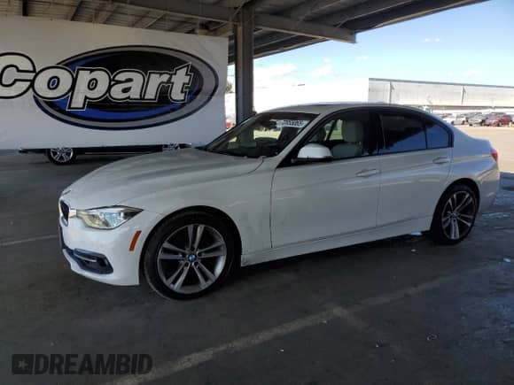 2016 BMW 3 Series 328i with VIN WBA8E9C56GK648194, listed as a Copart auction lot 72055065 with 179,822 mi miles and Clean title. Bid and sale history available at DreamBid. Image 1.