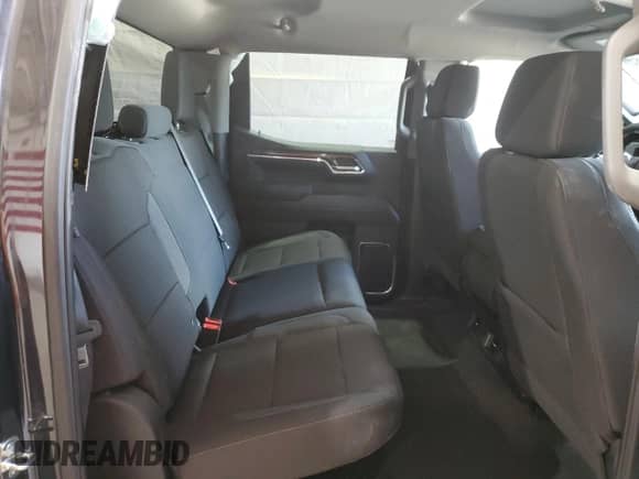 2023 Chevrolet Silverado 1500 LT z VIN 1GCPDKEK3PZ313350, wystawiony jako Copart lot #62521635 z przebiegiem 20 193 mil mil oraz Szkoda całkowita • Salvage title. Historia ofert i sprzedaży dostępna na DreamBid. Obrazek 10.