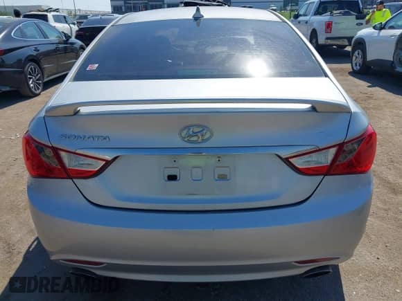 2011 Hyundai Sonata Limited with VIN 5NPEC4AC4BH238520, listed as a IAAI auction lot 43352804 with 228,757 mi miles and . Bid and sale history available at DreamBid. Image 16.