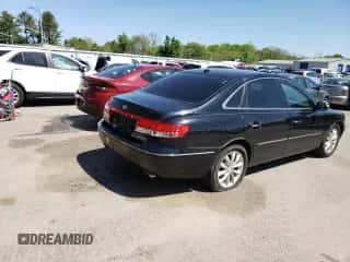 2008 Hyundai Azera Limited с VIN KMHFC46FX8A288471, выставлен на аукционе Copart как лот 44904482 с пробегом 81 163 миль миль и Списание • Salvage title. История ставок и продаж доступна на DreamBid. Изображение 4.