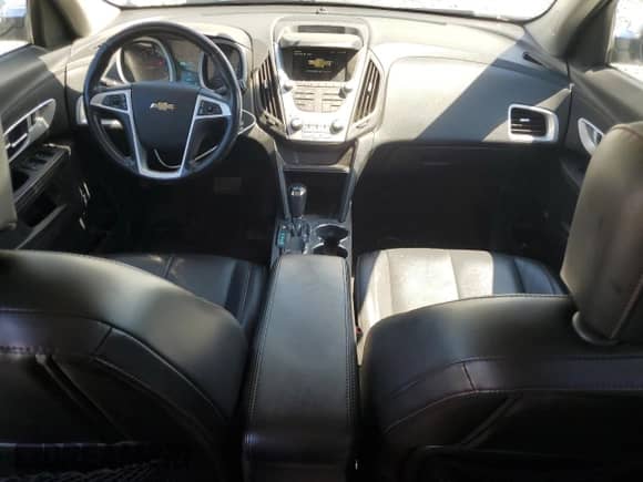 2016 Chevrolet Equinox LTZ z VIN 2GNALDEKXG6271718, wystawiony jako Copart lot #71217275 z przebiegiem 208 298 mil mil oraz Szkoda całkowita • Salvage title. Historia ofert i sprzedaży dostępna na DreamBid. Obrazek 8.