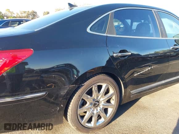 2012 Hyundai Equus Signature с VIN KMHGH4JH1CU052880, выставлен на аукционе IAAI как лот 42680007 с пробегом 163 466 миль миль и . История ставок и продаж доступна на DreamBid. Изображение 6.