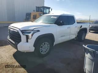 2022 Toyota Tundra SR5 with VIN 5TFLA5AA2NX008582, listed as a Copart auction lot 65820275 with 70,336 mi miles and Salvage title. Bid and sale history available at DreamBid. Image 1.