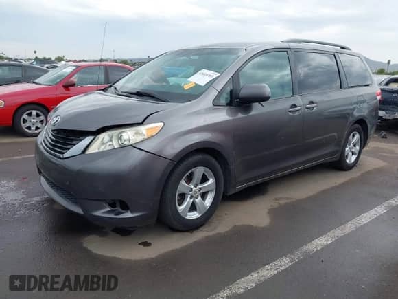 2011 Toyota Sienna LE with VIN 5TDKK3DC4BS115497, listed as a IAAI auction lot 43418393 with 254,119 mi miles and . Bid and sale history available at DreamBid. Image 17.