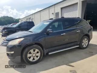 2013 Chevrolet Traverse LT с VIN 1GNKVGKD0DJ110444, выставлен на аукционе Copart как лот 64254935 с пробегом 107 934 миль миль и Списание • Salvage title. История ставок и продаж доступна на DreamBid. Изображение 1.