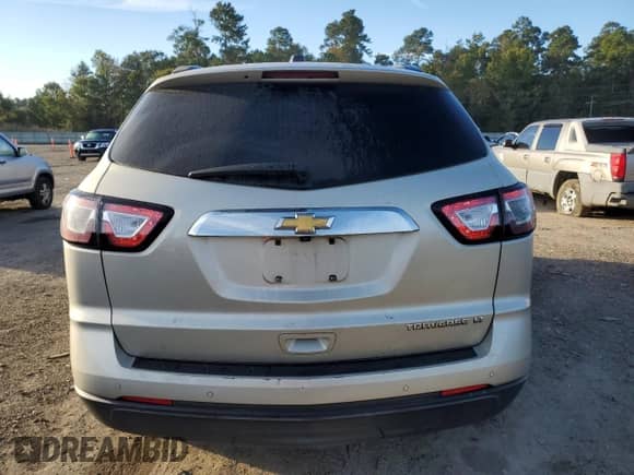 2016 Chevrolet Traverse LT z VIN 1GNKRGKD1GJ258305, wystawiony jako Copart lot #89497545 z przebiegiem 254 775 mil mil oraz Szkoda całkowita • Salvage title. Historia ofert i sprzedaży dostępna na DreamBid. Obrazek 6.