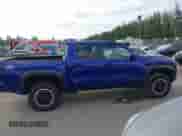 2024 Toyota Tacoma SR5 с VIN 3TMLB5JN5RM004554, выставлен на аукционе IAAI как лот 43313502 с пробегом 23 923 миль миль и . История ставок и продаж доступна на DreamBid. Изображение 13.