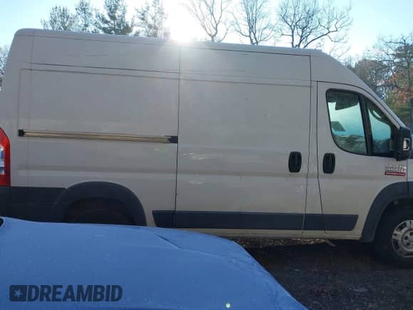 2018 Ram ProMaster Cargo с VIN 3C6TRVCG6JE110222, выставлен на аукционе IAAI как лот 41010863 с пробегом 75 639 миль миль и . История ставок и продаж доступна на DreamBid. Изображение 13.