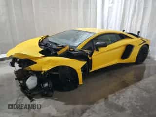 2016 Lamborghini Aventador с VIN ZHWUF3ZD1GLA04746, выставлен на аукционе Copart как лот 72341954 с пробегом 28 077 миль миль и Списание • Salvage title. История ставок и продаж доступна на DreamBid. Изображение 1.