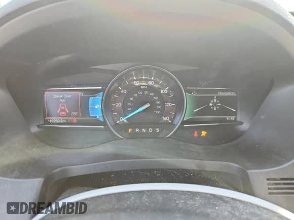 2018 Ford Explorer XLT z VIN 1FM5K8DH2JGB38268, wystawiony jako Copart lot #80992665 z przebiegiem 162 250 mil mil oraz Szkoda całkowita • Salvage title. Historia ofert i sprzedaży dostępna na DreamBid. Obrazek 9.