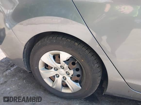 2016 Hyundai Elantra Value Edition z VIN KMHDH4AE1GU634184, wystawiony jako IAAI lot #42811214 z przebiegiem 146 866 mil mil oraz . Historia ofert i sprzedaży dostępna na DreamBid. Obrazek 18.