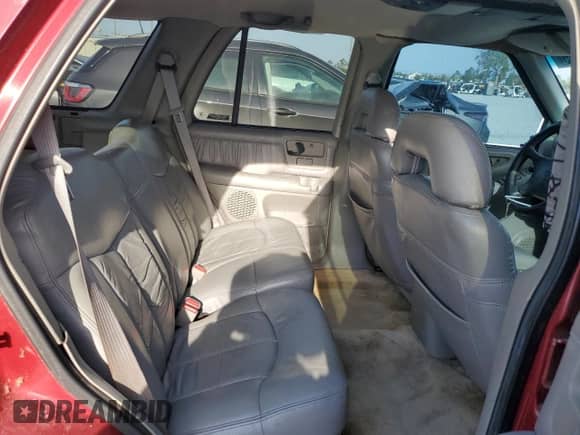 1996 Chevrolet Blazer z VIN 1GNCS13W7T2150216, wystawiony jako Copart lot #54006685 z przebiegiem 1 518 487 mil mil oraz Szkoda całkowita • Salvage title. Historia ofert i sprzedaży dostępna na DreamBid. Obrazek 10.