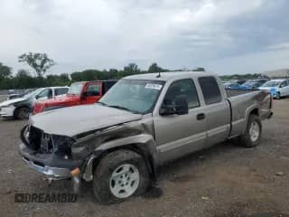 2003 Chevrolet Silverado 1500 LS with VIN 1GCEK19T53E303110, listed as a Copart auction lot 68326675 with Not provided miles and Salvage title. Bid and sale history available at DreamBid. Image 1.